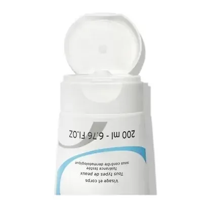 Очистительная пенка Embryolisse FOAMING CREAM MILK, 200 мл